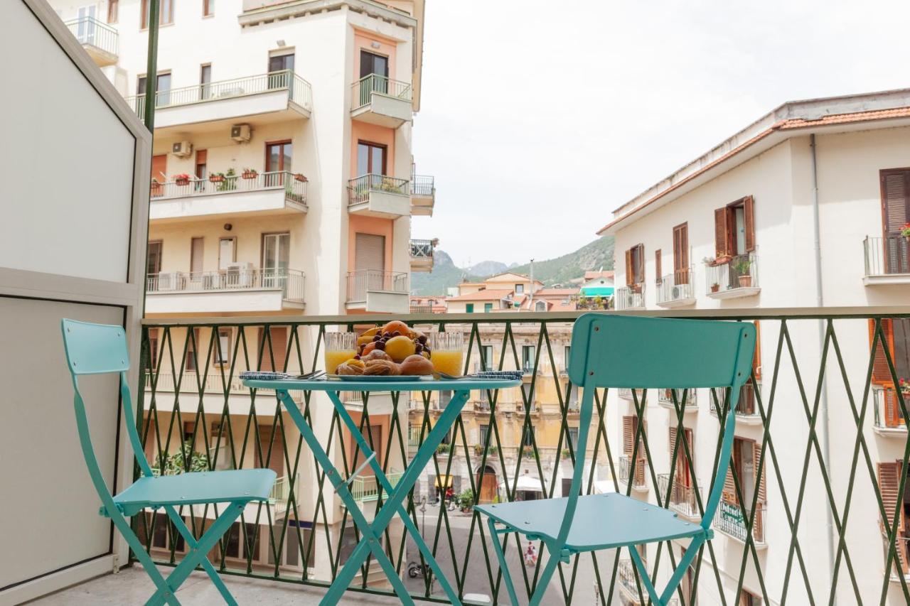 Velia34 Salerno Exterior foto